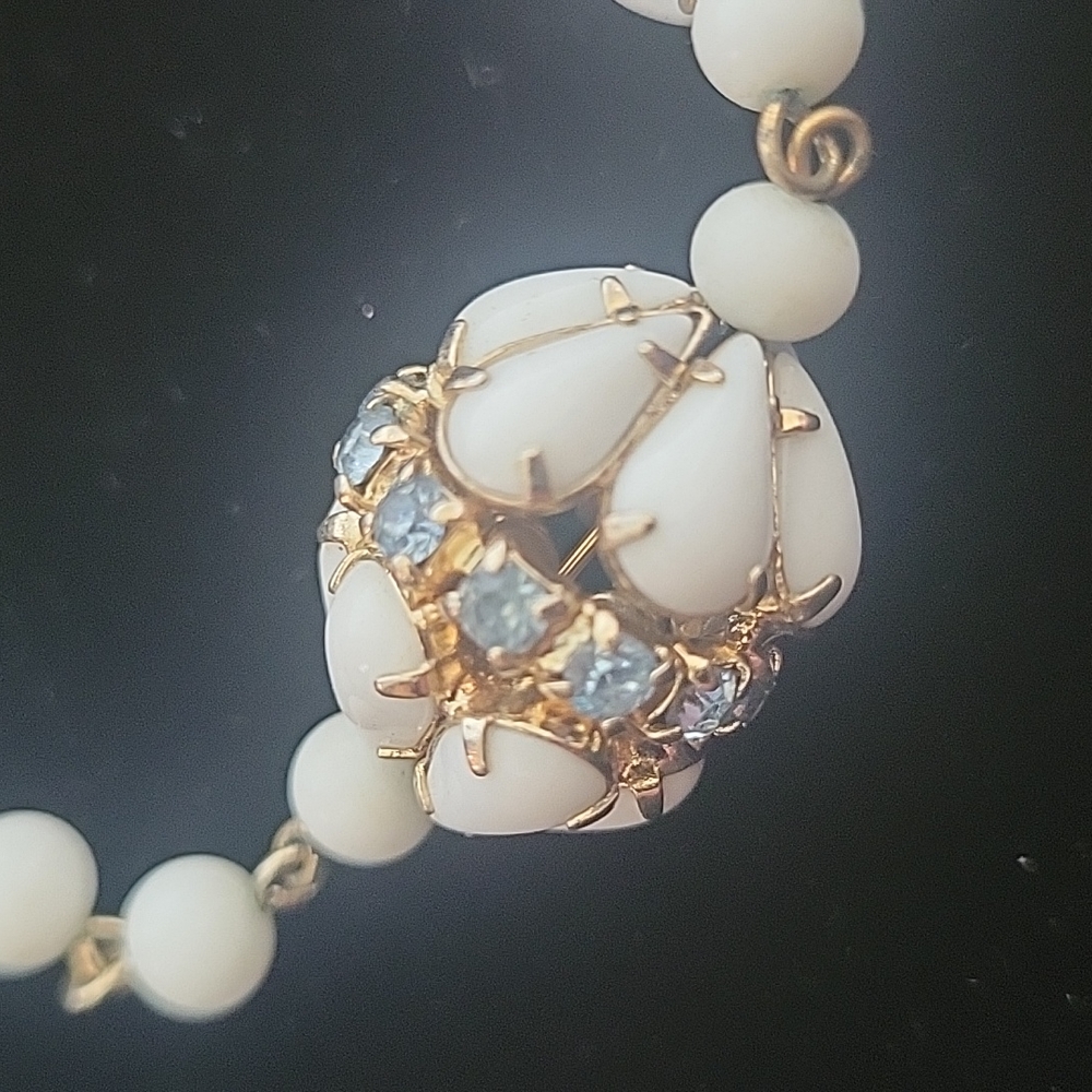Vintage  necklace - Picture 2 of 8